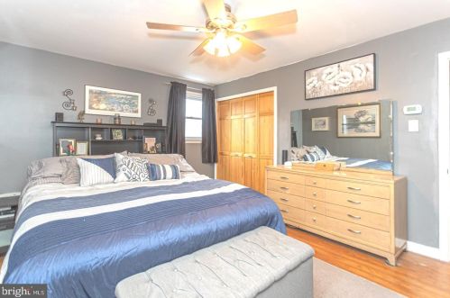 123 Maple Ave, Willow Grove PA  19090-2902 exterior