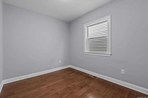 2750 Main St, New Hamburg NY  12590-1536 exterior