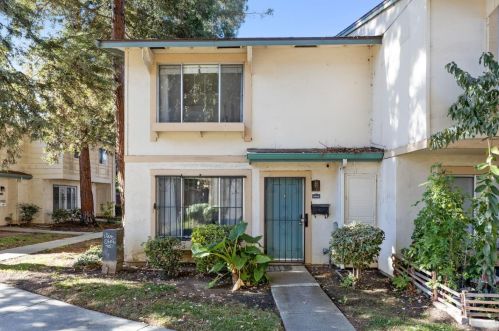 2028 Puerto Limon Ct, San Jose, CA 95116-1534