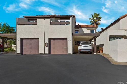 1362 Tanager Ln, El Cajon CA  92020-1465 exterior