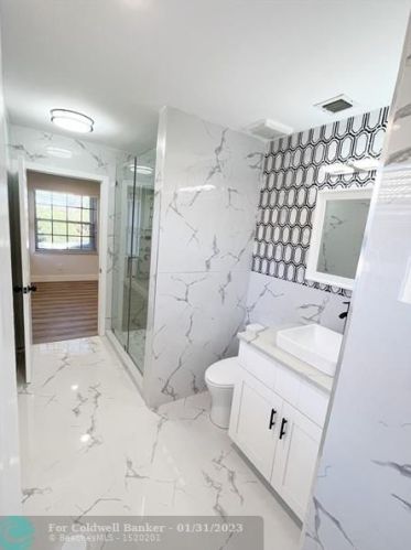 3591 177th Ave, Hollywood FL  33029-1666 exterior