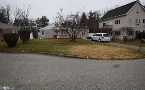 148 Ivy Ln, Norristown, PA 19406-2145