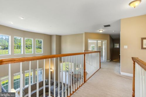 6 Nicole Ct, Swedesboro NJ  08085-3448 exterior