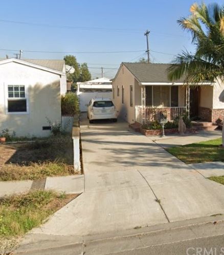 4871 132nd St, Hawthorne, CA 90250-5040