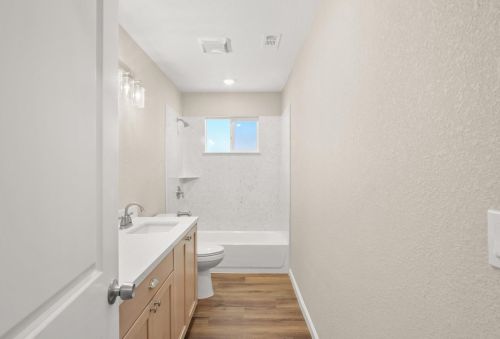 6566 Eden Ave, Winton CA  95388-9591 exterior