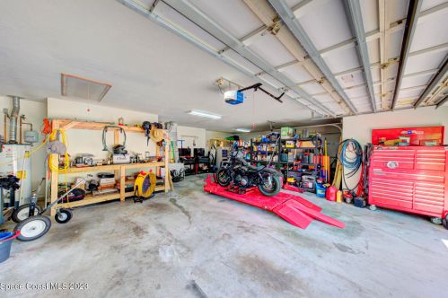 3910 Wateroak Way, Titusville FL  32796-1475 exterior