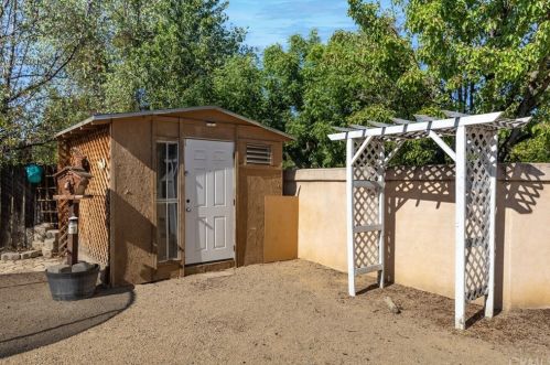 848 Sycamore Canyon Rd, Lake Nacimiento CA  93446-4746 exterior