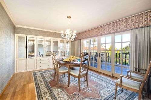 2980 Nichols St, San Diego CA  92106-3425 exterior