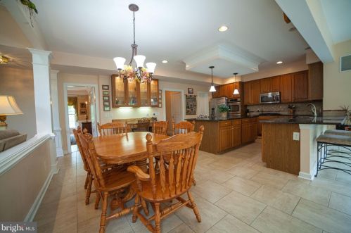 17 Maple Ln, Glen Mills PA  19342-2250 exterior