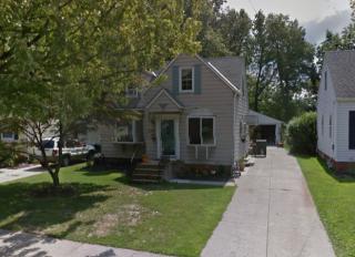 32900 Willowick Dr, Willoughby OH  44095-3336 exterior