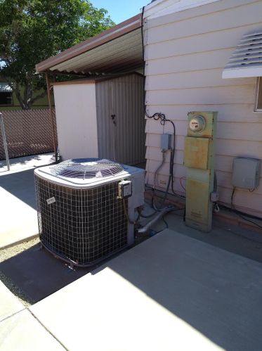 13928 Riviera Dr, Victorville CA  92395-4926 exterior