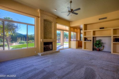 2570 Castle Rock Dr, Tucson AZ exterior