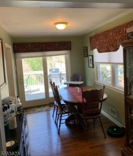 9 Bernards Ave, Bernardsville, NJ 07924-2401