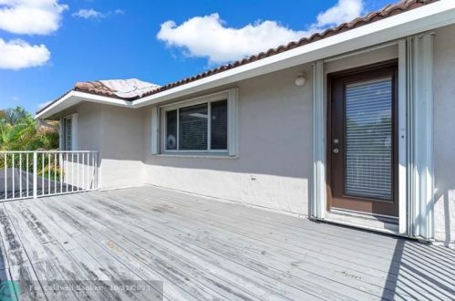 17455 13th St, Hollywood FL  33029-4817 exterior