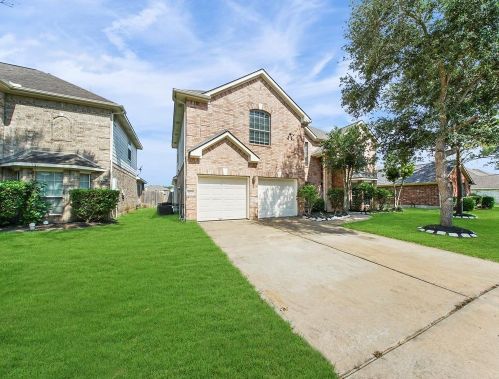 1123 Deep River Dr, Richmond, TX 77469-6247