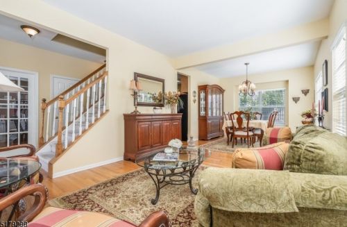 4 Wharton Way, High Bridge, NJ 08829-2519