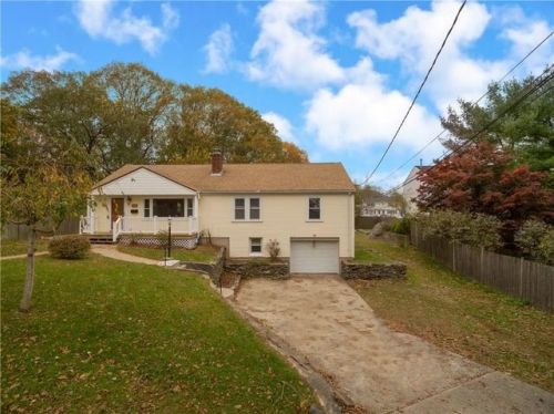 43 Benefit St, Warwick, RI 02886-6701