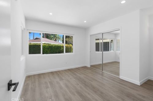 6747 Blewett Ave, Van Nuys CA  91406-6014 exterior