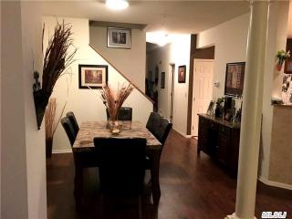 52 Crossbar Rd, Gordon Heights, NY 11763-1564