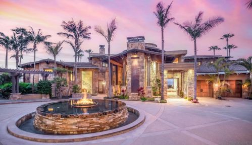 5305 Carlsbad Blvd, Carlsbad CA 92008-4416 exterior