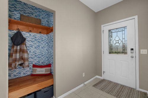 907 Saddlewood St, Holmen, WI 54636-9489