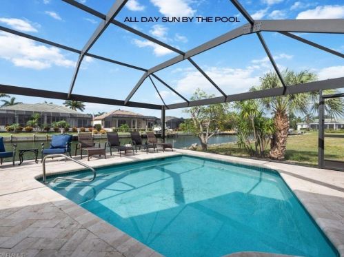 773 Holly Ct, Marco Island FL  34145-1915 exterior