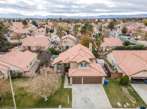 1808 Milling St, Lancaster, CA 93535-6303