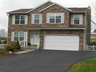 169 Oak Ct, Indiana, PA 15701-2497
