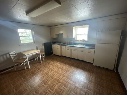 705 18 Ave, Whitaker PA  15120-1816 exterior