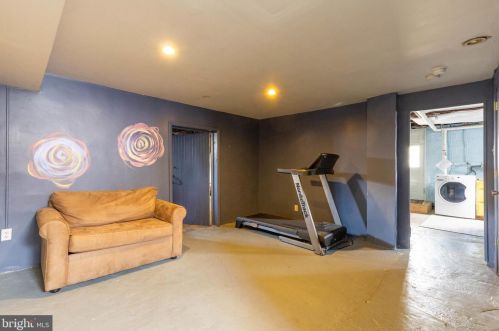 323 Orange St, Lees Cross Roads PA  17257-2007 exterior