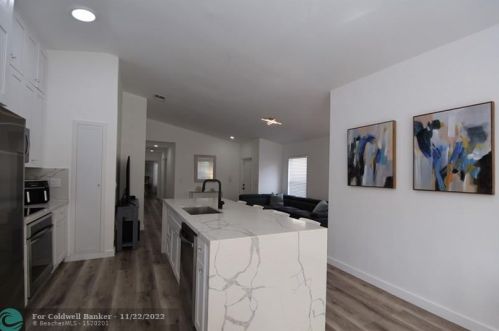 20826 21 St, Hollywood FL 33029-2334 exterior