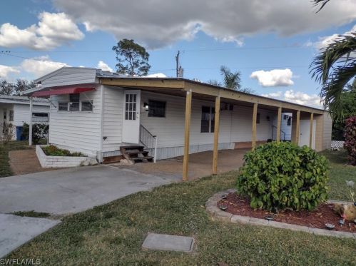 26174 Princess Ln, Bonita Springs, FL 34135-6553