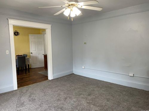 80 11 St, Huntington Station NY 11746-1729 exterior