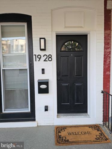 1928 Harrison St, Philadelphia, PA 19124-2838