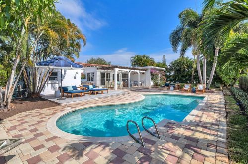 316 Glenn Rd, West Palm Beach FL  33405-4908 exterior