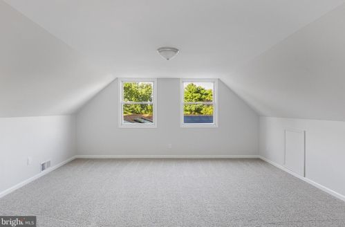 37 Holstone Ln, Willingboro NJ  08046-1817 exterior