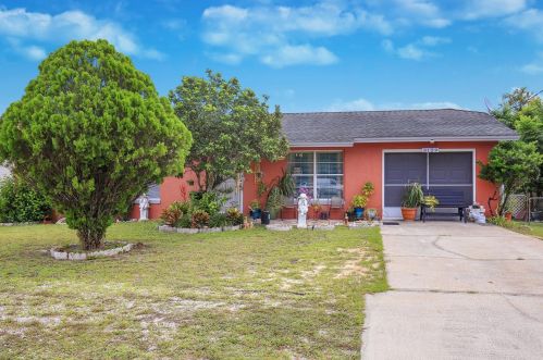 3129 Fifer Dr, Deltona, FL 32738-1382