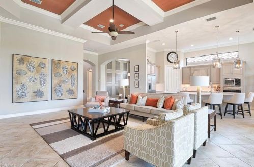 7304 Lantana Cir, Naples, FL 34119-9704