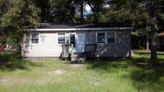 908 Hildebrand Dr, Bonneau SC  29431-8736 exterior