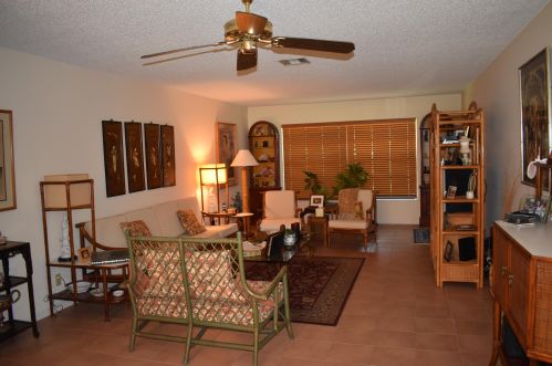 9780 Hydrangea Tree Way, Boynton Beach, FL 33436-1228