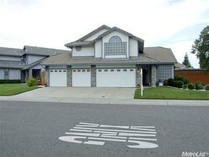 8513 Chamonix Ct, Sacramento, CA 95843-5277