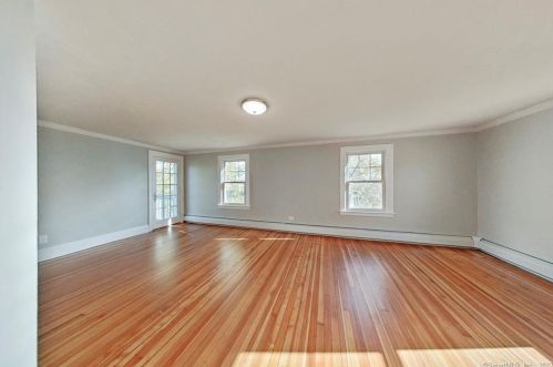 35 Riverview Rd, Rocky Hill CT  06067-1569 exterior