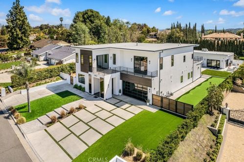 18852 Canyon Crest Dr, Orange CA 92861-2806 exterior