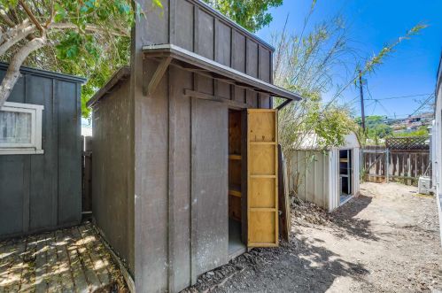 747 Garfield Ave, El Cajon CA  92020-2017 exterior