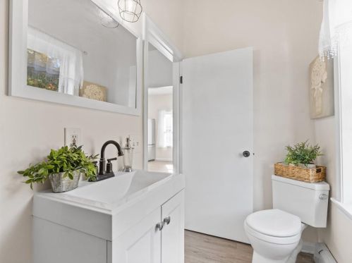 50 Boston St, Coventry RI 02816-8012 exterior