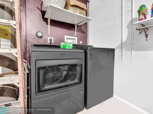 10240 24th Ct, Hollywood FL  33025-6504 exterior