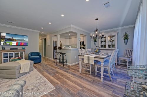 11 Interlaken Ct, East Freehold, NJ 07728-3919