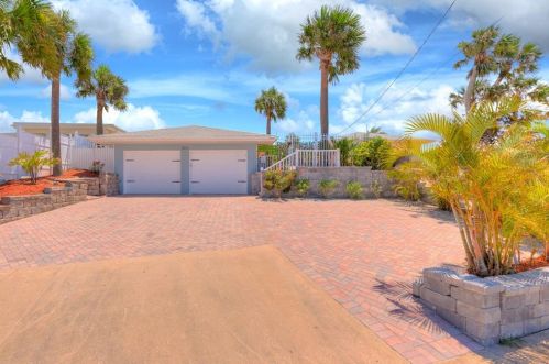 1800 Atlantic Ave, Daytona Beach, FL 32118-5004