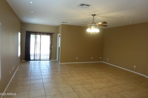 33904 26th Ave, Phoenix AZ  85085-5068 exterior