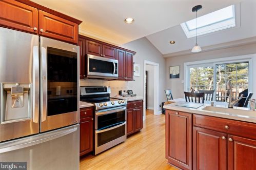 118 Ann Dr, Southampton PA 18954-1639 exterior